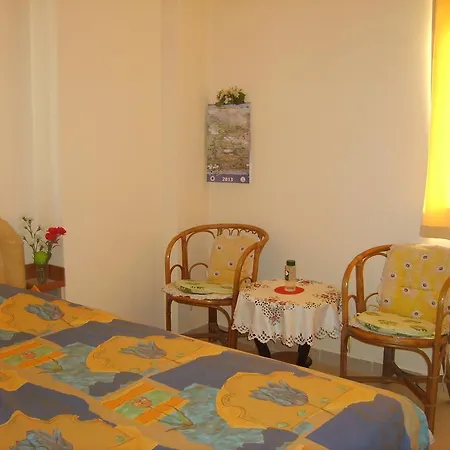 Botanik Hotel 3*