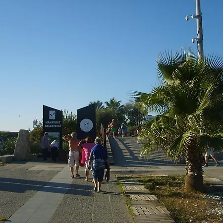 Botanik Hotel 3*